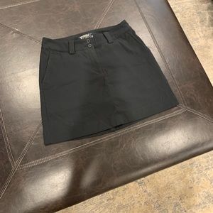 NIKE black golf skirt